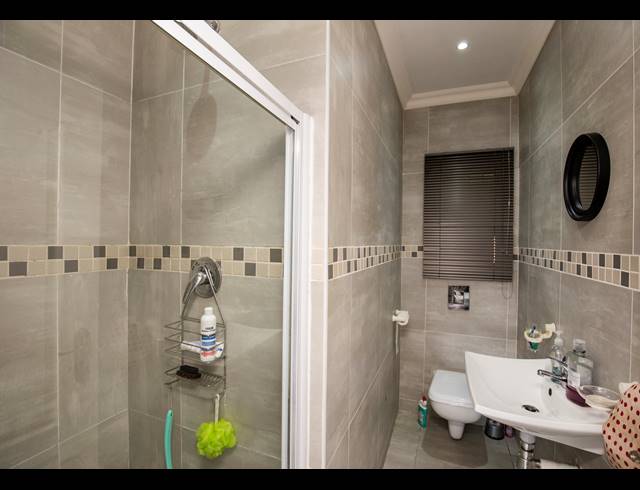 3 BEDROOM TOWNHOUSE FOR SALE IN MORNINGSIDE